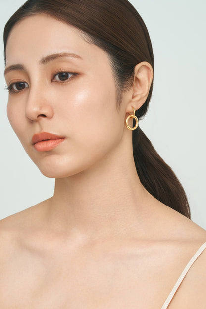 Double Ring Hoop Pierce