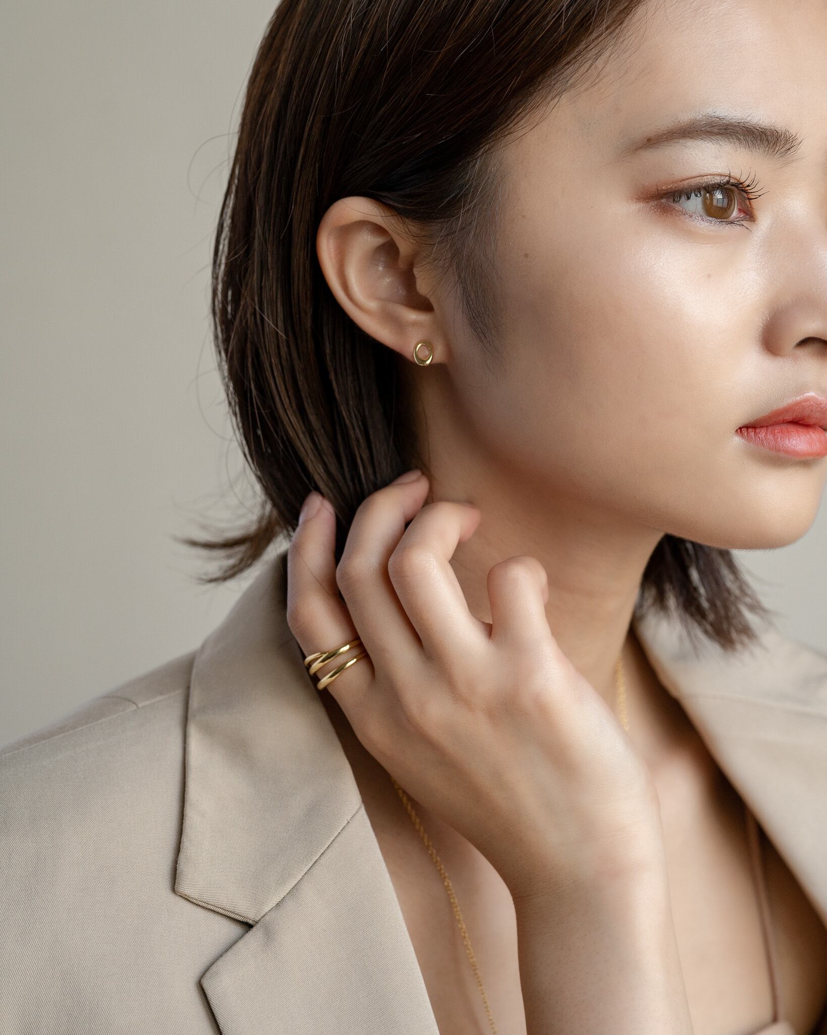 Open circle stud pierce -mini