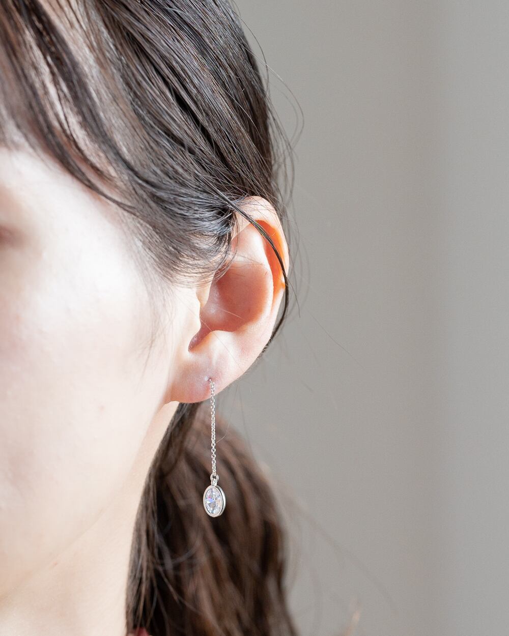 Chain pierce -- Oval CZ